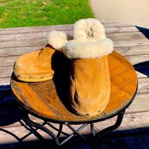 Ugg Slip on Clogs